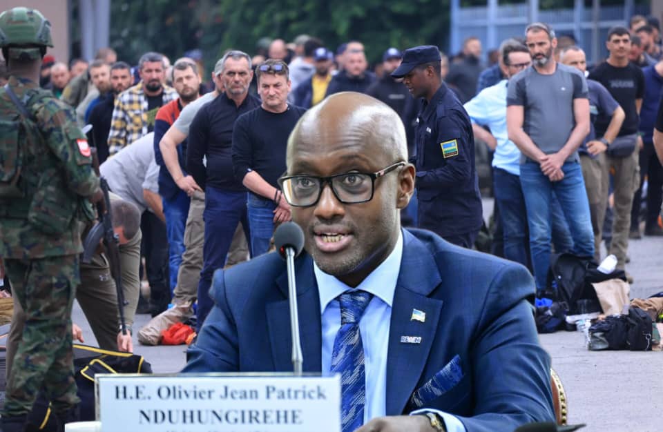Minisitiri Olivier Nduhungirehe yavuze ko yizeye ko u Rwanda rutazongera guha inzira abacanshuro bava muri RDC